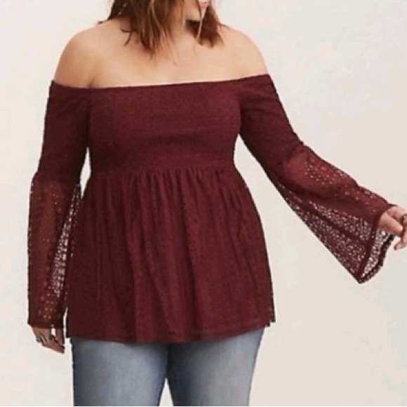 Torrid Off Shoulder Plum Deep Burgundy Textured Blouse Sz 0 plus sexy romantic - Picture 1 of 8